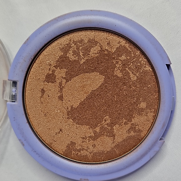 FLORENCE BY MILLS MARBLED BRONZER-COOL TONES - Picture 2 of 6
